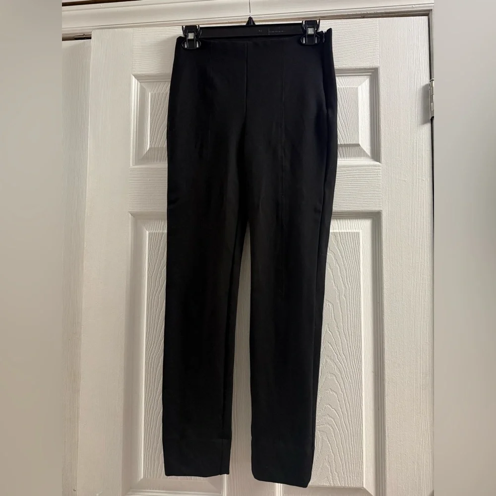 Quince Ultra-Stretch Ponte Pintuck Ankle Pants Size Small